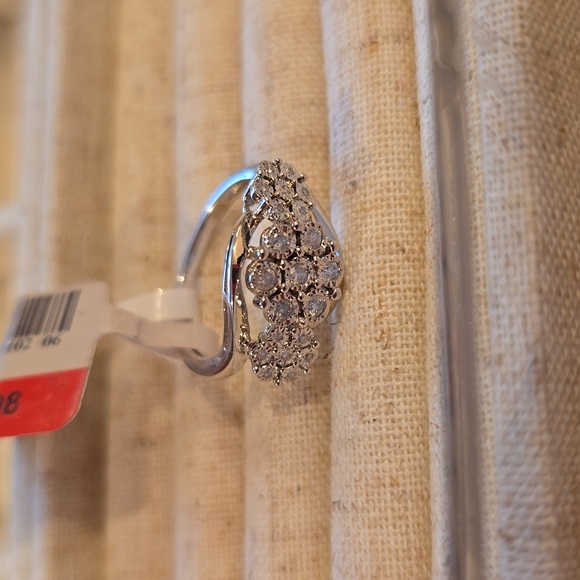 DIAMOND BLOSSOM BRAND WOMEN'S STERLING SILVER 1/4 CTTW DIAMOND RING SIZE 7 - Picture 8 of 15